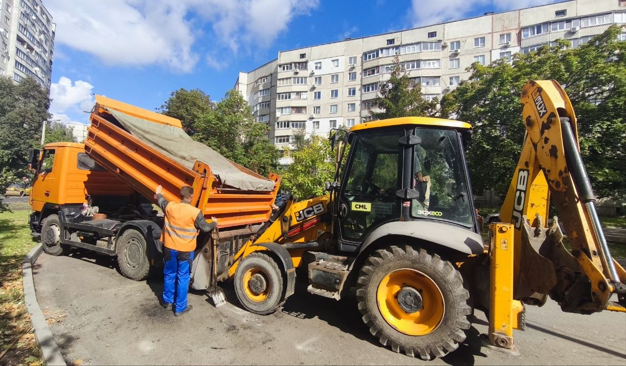 Новини Харкова: 4,1 тисячі кубометрів сміття