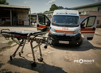 Жінка, яку деблокували з-під завалів у Харкові, померла від травм (оновлено)