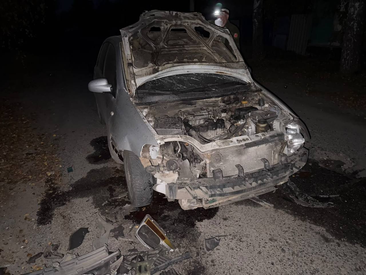 Новини Харкова: дрон пошкодив авто у Золочеві