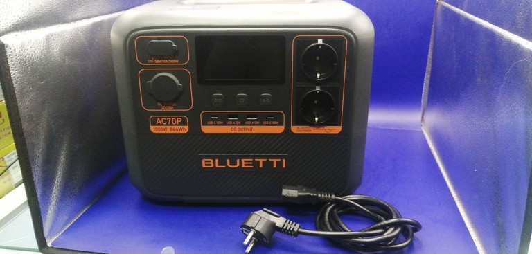 Bluetti AC70P: огляд станції на 864 Вт·год і кому вона підійде