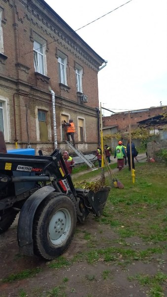 У Харкові в Основ’янському районі пошкоджено 13 будинків після атак